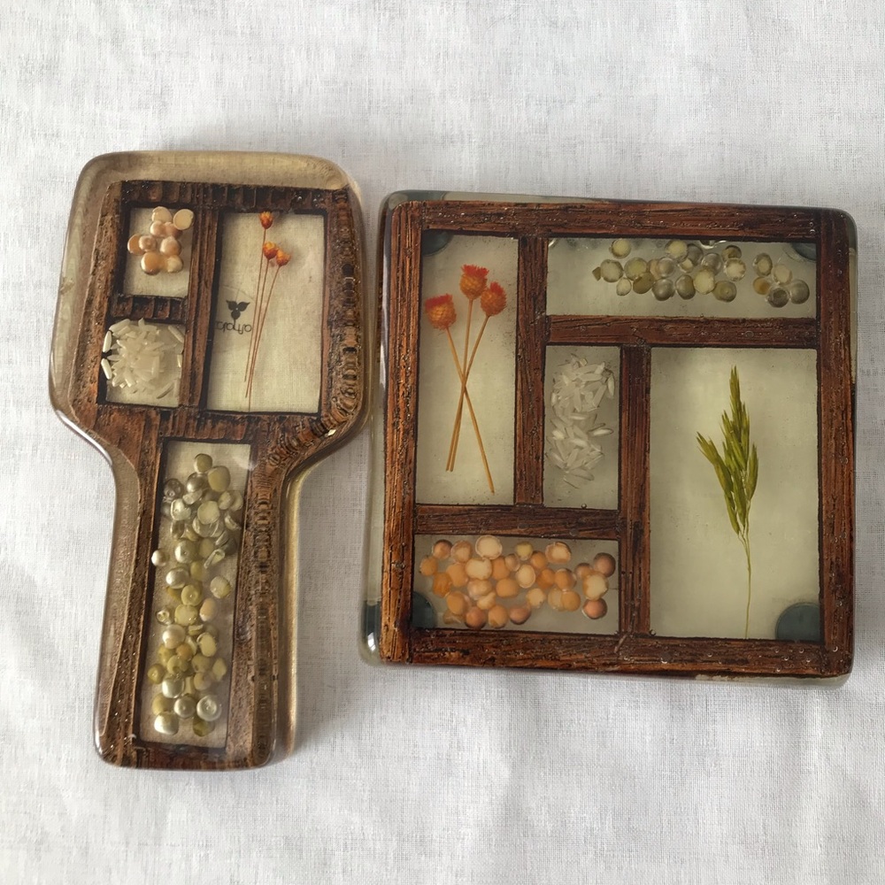 Rustic Floral Resin Coaster and spin rest 1970’s